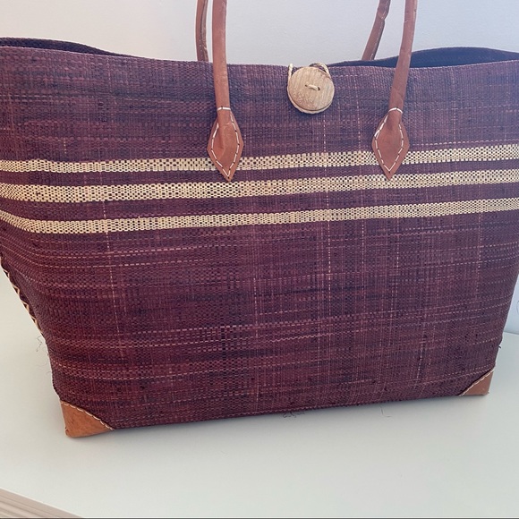 Wicker Tote Bag Burgundy Straw - Picture 6 of 9